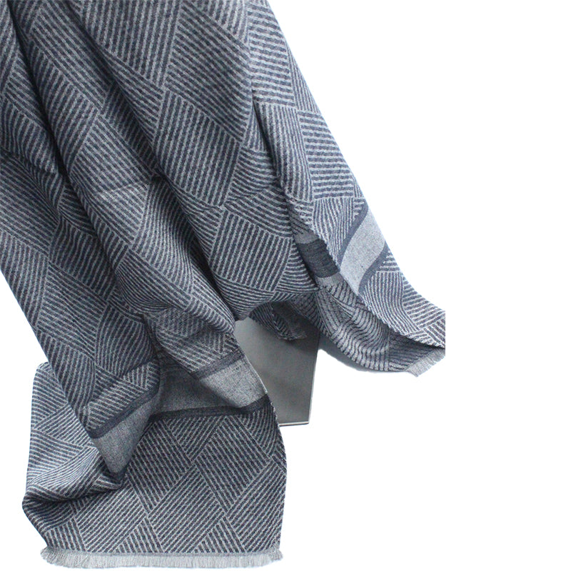 GUANZHI A Thin Jacquard Scarf Skin friendly warm soft winter
