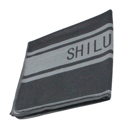GUANZHI A Thin quilt for the living room  Stylish all-in-one air conditioning blanket