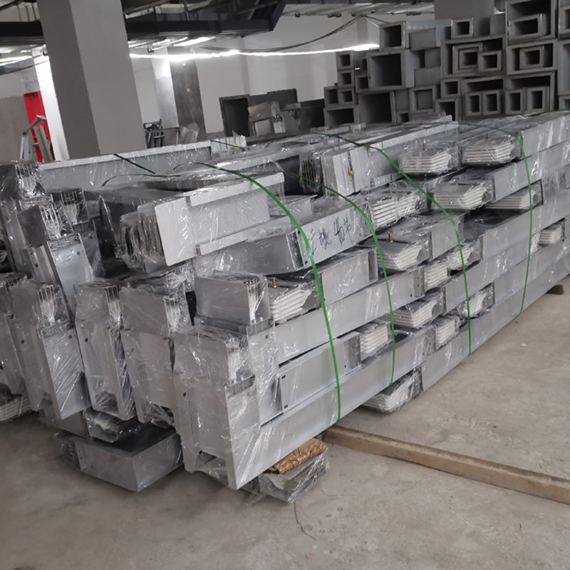 XINJIE Bus duct (Please consult customer service for specific prices)Enclosed busbar Power distribution systems Key components of modern power systems  High transmission current, easy to install and maintain