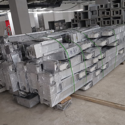 XINJIE Bus duct (Please consult customer service for specific prices)Enclosed busbar Power distribution systems Key components of modern power systems  High transmission current, easy to install and maintain