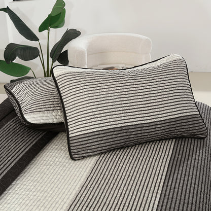 GANGZHENG 3Pcs Printed Bed Cover Set (black and white stripes)  Home bedroom enlarging and thickening skin friendly