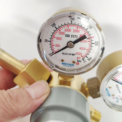 YONGJI Single-stage pressure reducer Starting lot of 6 pieces Nitrogen pressure reducer Regulators Single-stage Pressure Reducers (Pressure Reducing Valves) Propane  Pressure Reducers Hydrogen Pressure Reducers